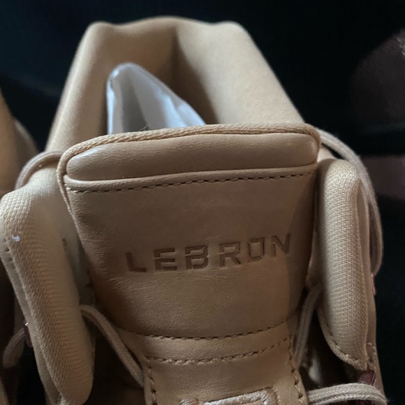 Lebron 1 Vachetta Tan Size 10.5 DS - Picture 5 of 6